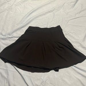 Tilly’s solid tennis skirt